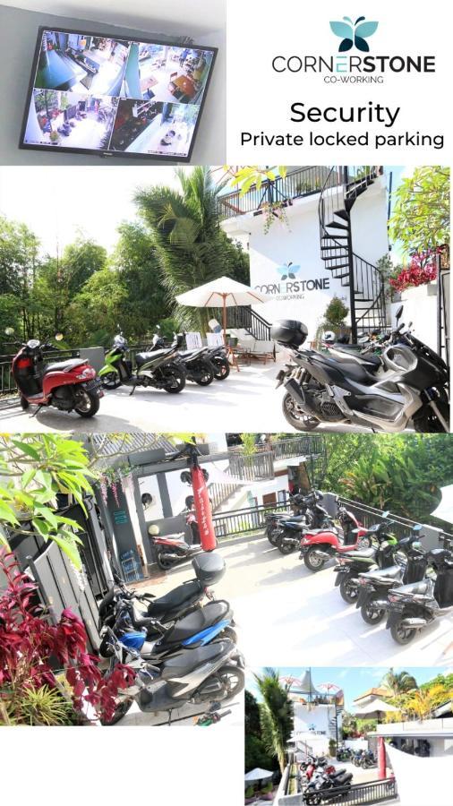 Cornerstone Bali Coworking Hostel Canggu  Exterior photo
